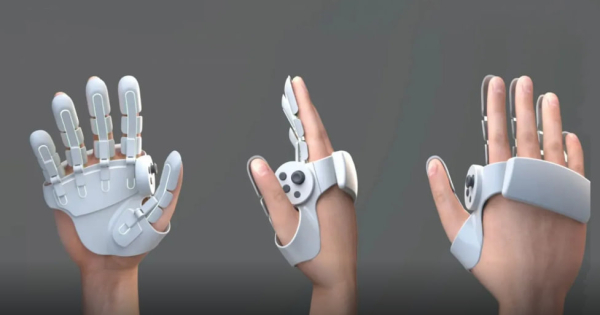 
                ​Компания Sharp представила прототип VR-контроллера, сочетающего в себе тактильные перчатки и стандартные кнопки            